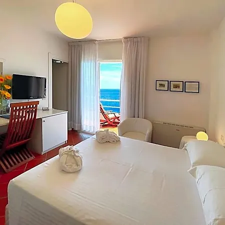 Hotel Claudio Bergeggi