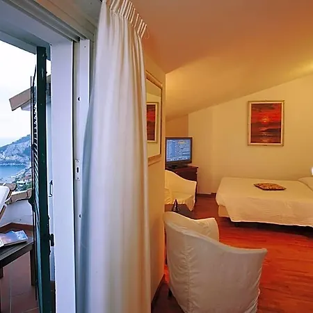 Claudio 3* Bergeggi